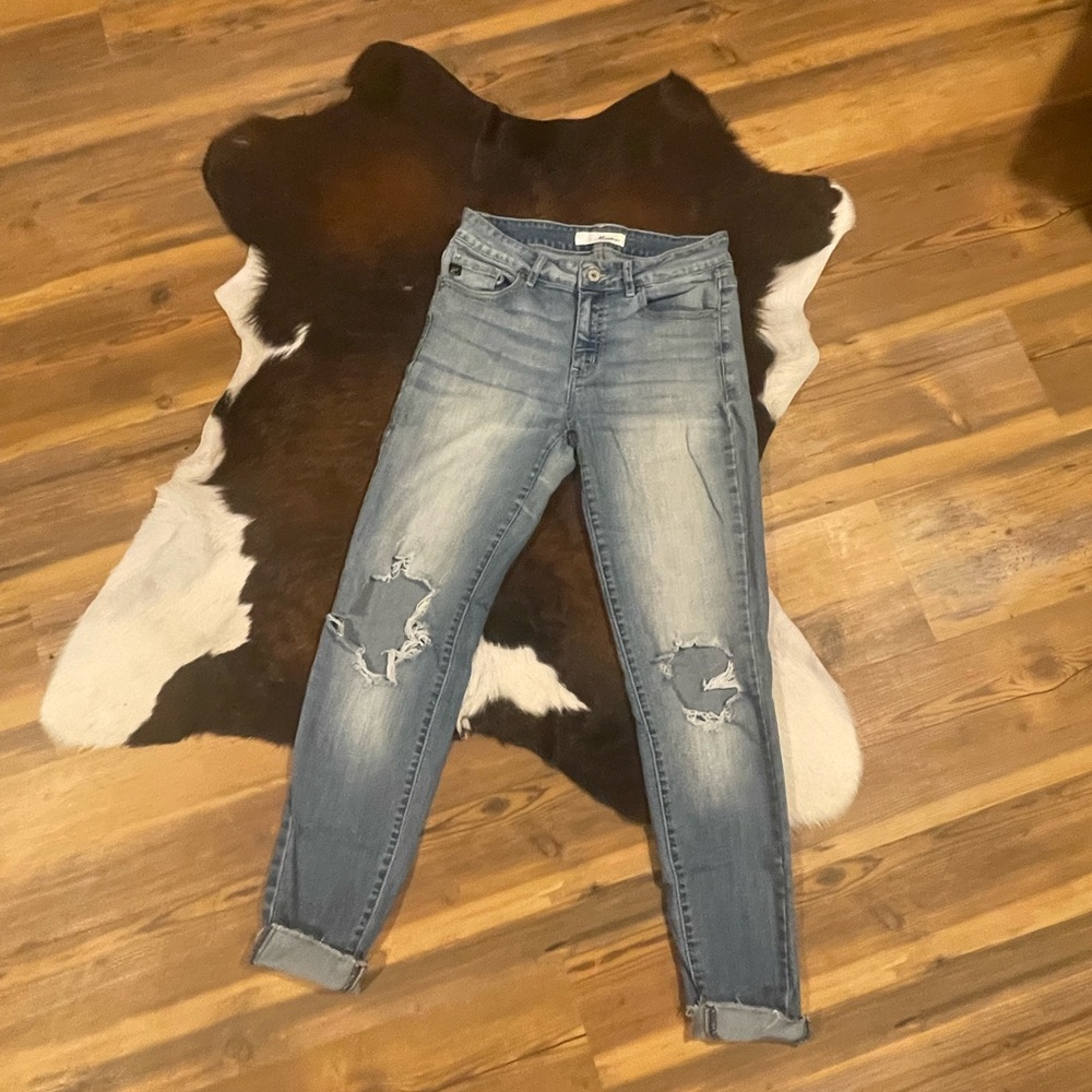 Stylish Blue Distressed Women Jeans